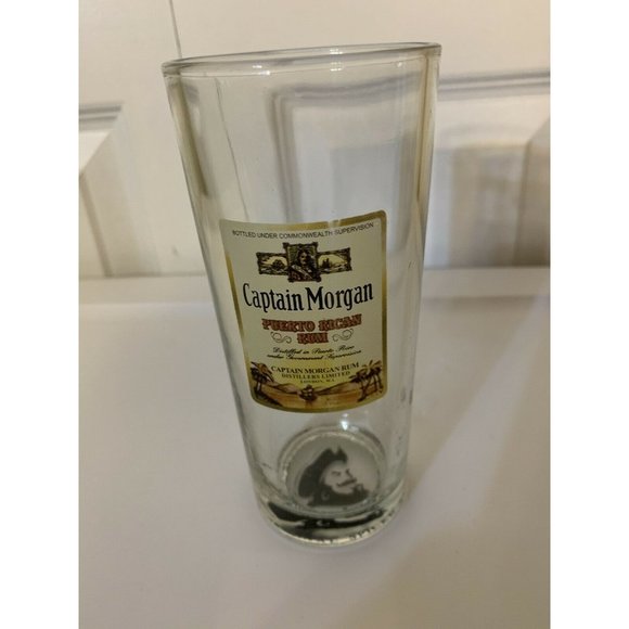 Captain Morgan Spiced Rum 6.25" Tall Drinking Collector Glass Tumbler 16 oz‎ - Picture 1 of 8